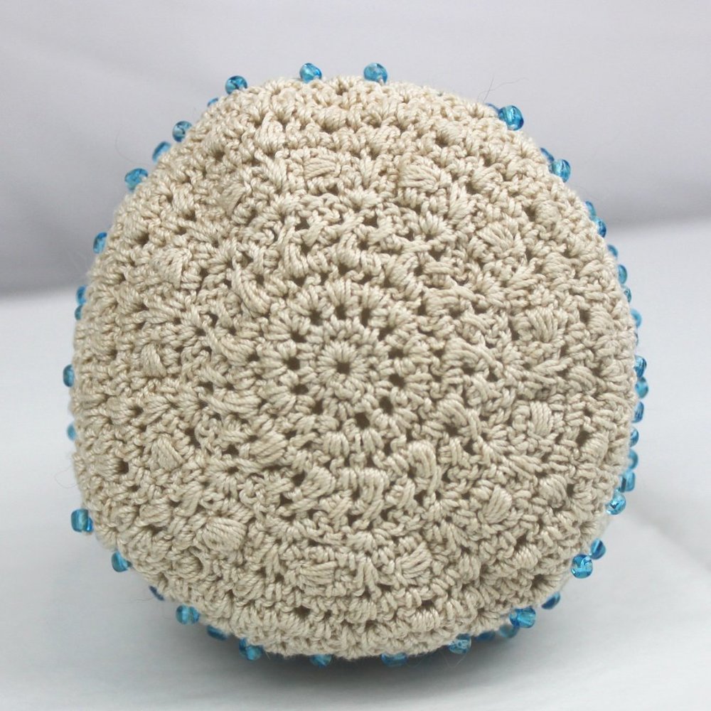 Blue Glass Beaded Cream Crochet Drawstring Pouch Bag - Picture 5 of 7